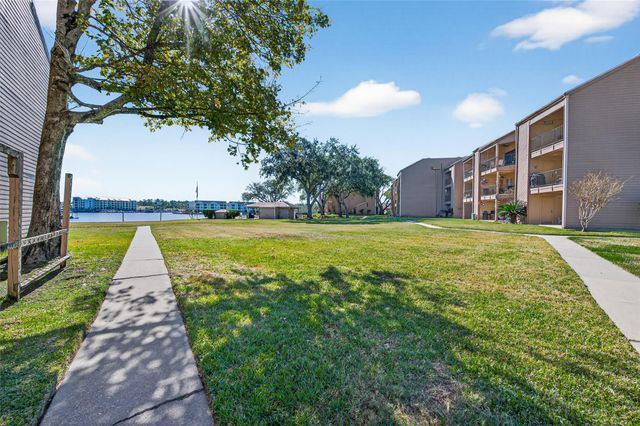 15575 Marina Drive 217C, Conroe, TX 77356