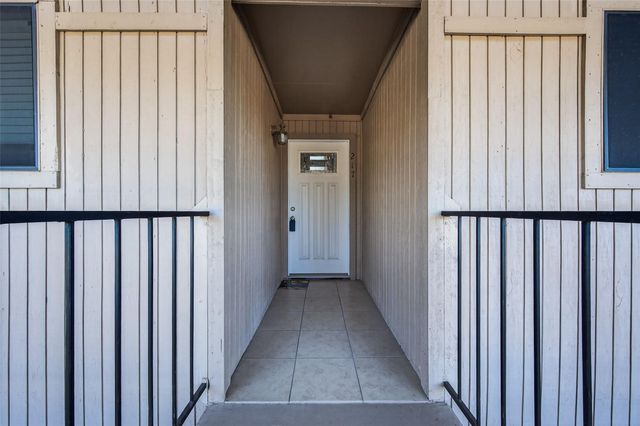 15575 Marina Drive 217C, Conroe, TX 77356