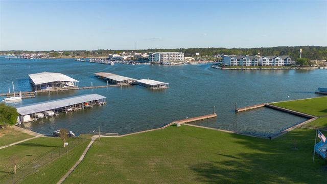 15575 Marina Drive 217C, Conroe, TX 77356