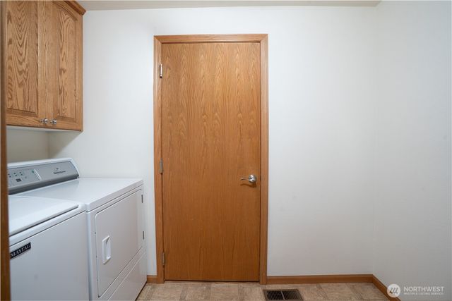 12404 133rd Street Ct E, Puyallup, WA 98374
