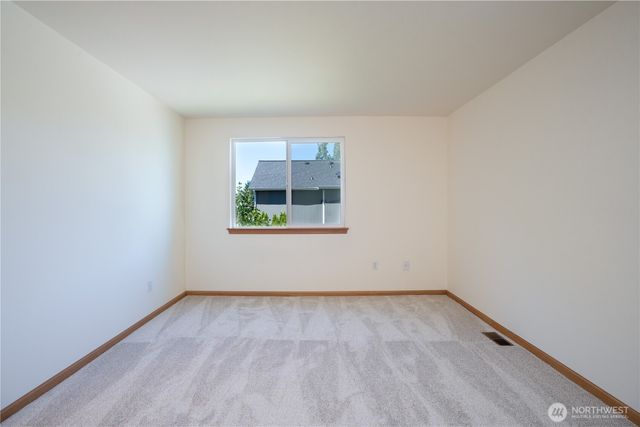 12404 133rd Street Ct E, Puyallup, WA 98374