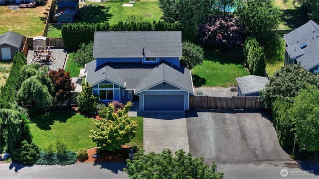 12404 133rd Street Ct E, Puyallup, WA 98374