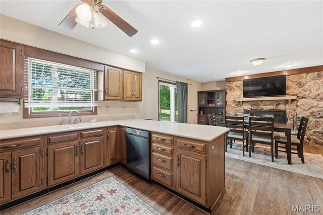 1916 Duke Street, Edwardsville, IL 62025