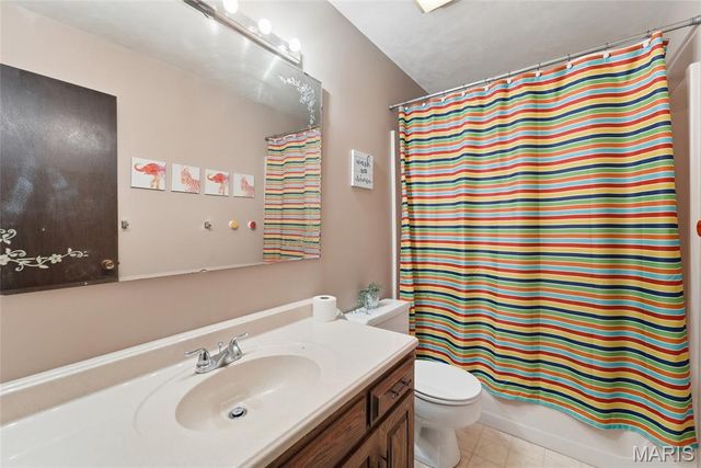 1916 Duke Street, Edwardsville, IL 62025