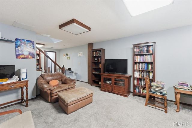1916 Duke Street, Edwardsville, IL 62025