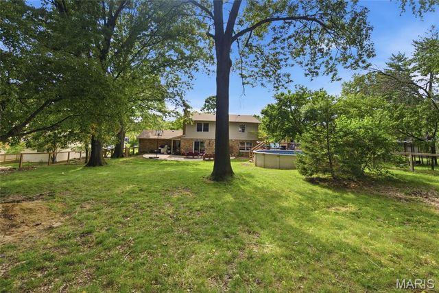 1916 Duke Street, Edwardsville, IL 62025