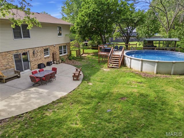 1916 Duke Street, Edwardsville, IL 62025