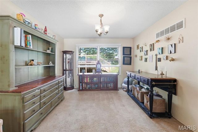 1916 Duke Street, Edwardsville, IL 62025