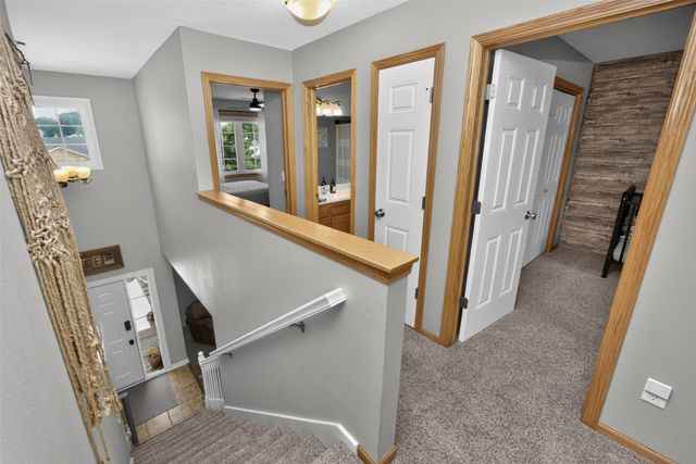 1326 Parkhill Drive, Norwalk, IA 50211
