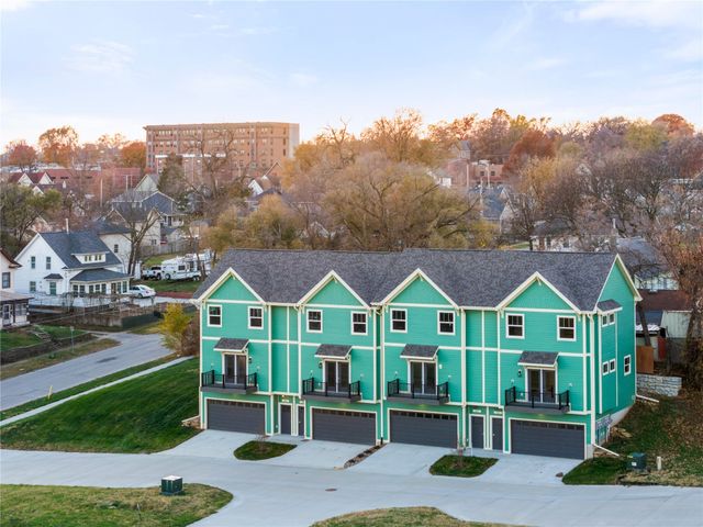 335 Forest Avenue 23, Des Moines, IA 50314