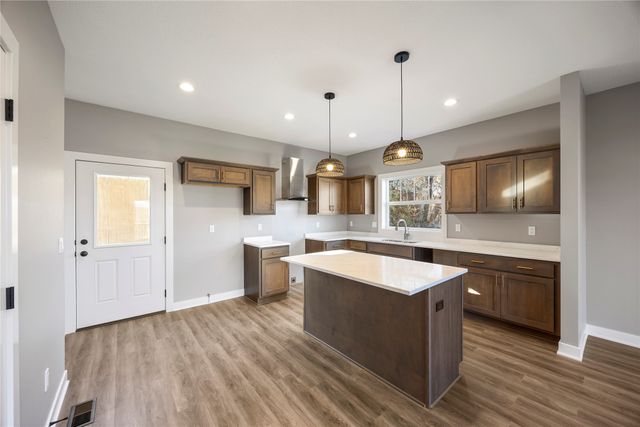 335 Forest Avenue 23, Des Moines, IA 50314