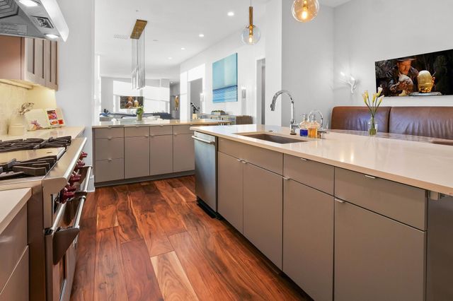 555 E 5th ST 3022, Austin, TX 78701