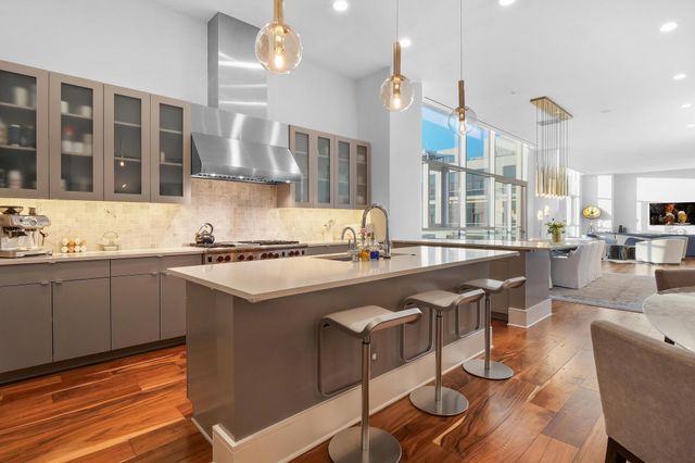 555 E 5th ST 3022, Austin, TX 78701