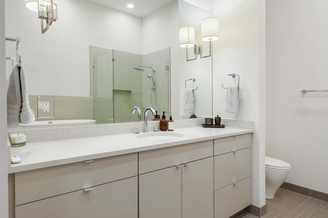 555 E 5th ST 3022, Austin, TX 78701