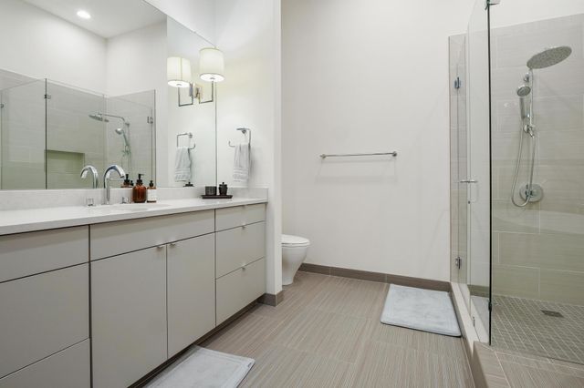 555 E 5th ST 3022, Austin, TX 78701