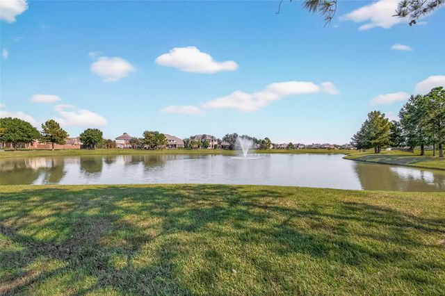 1608 Spring Glen Lane, Pearland, TX 77581