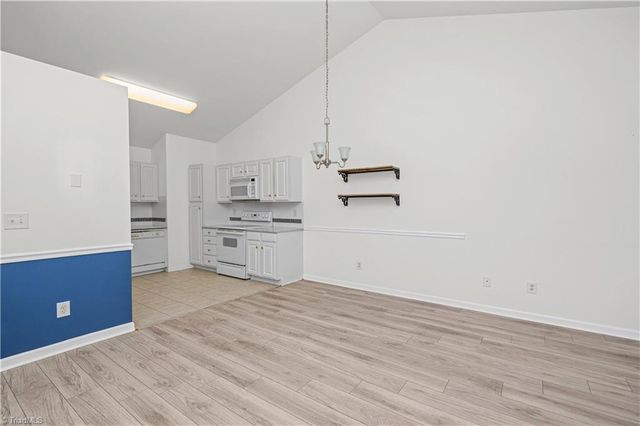 3952 Creekside Court, Winston-salem, NC 27127