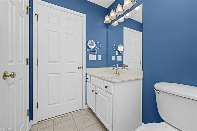 3952 Creekside Court, Winston-salem, NC 27127