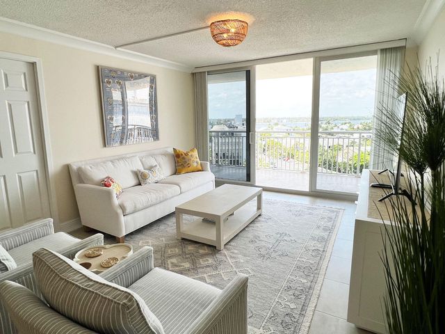 3546 S Ocean Boulevard 914, South Palm Beach, FL 33480