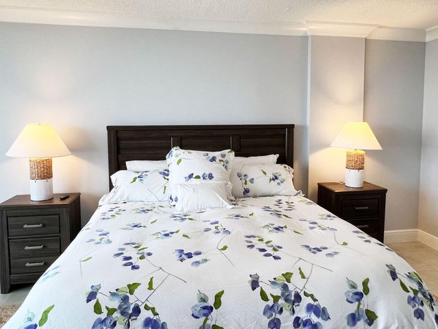 3546 S Ocean Boulevard 914, South Palm Beach, FL 33480