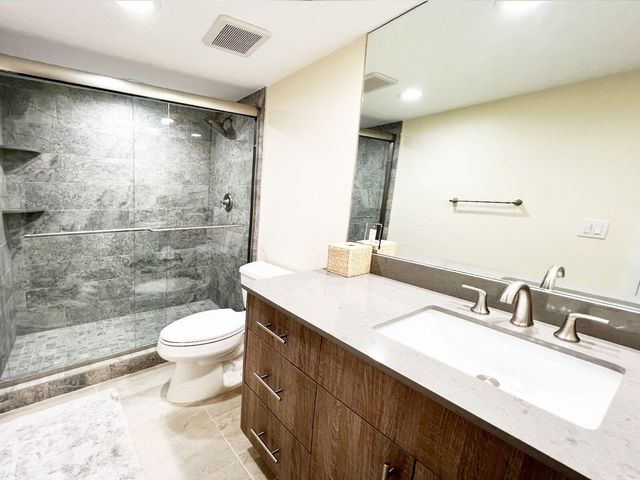 3546 S Ocean Boulevard 914, South Palm Beach, FL 33480