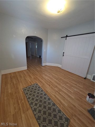 3803 E 50th Street DOWN, Cleveland, OH 44105