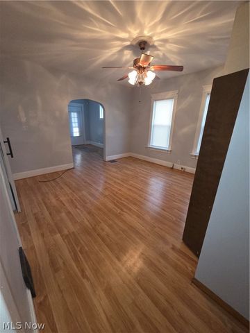 3803 E 50th Street DOWN, Cleveland, OH 44105