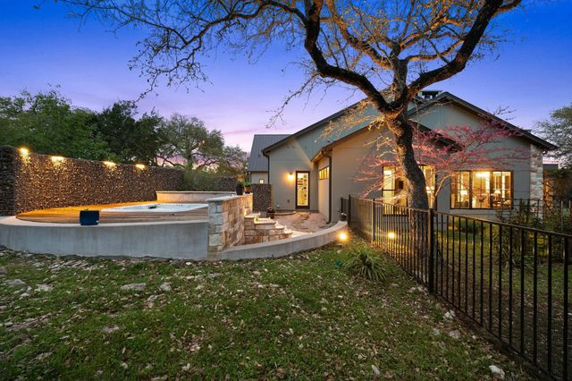 1330 Ranchers Club LN, Driftwood, TX 78619