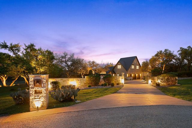 1330 Ranchers Club LN, Driftwood, TX 78619