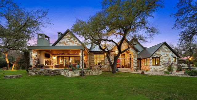 1330 Ranchers Club LN, Driftwood, TX 78619