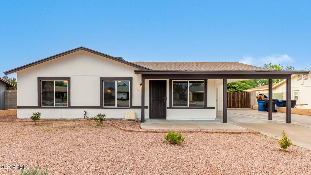 518 N PEPPERWOOD Court, Chandler, AZ 85226
