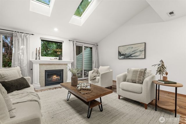 1403 32nd Street Ct NW, Gig Harbor, WA 98335