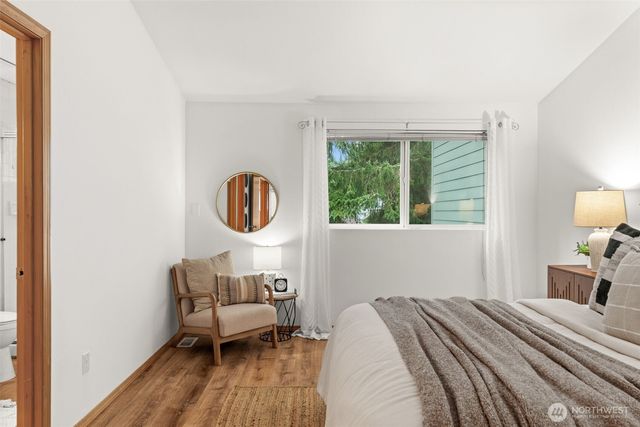 1403 32nd Street Ct NW, Gig Harbor, WA 98335