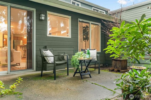 1403 32nd Street Ct NW, Gig Harbor, WA 98335