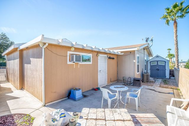 500 Bahama, Hemet, CA 92543
