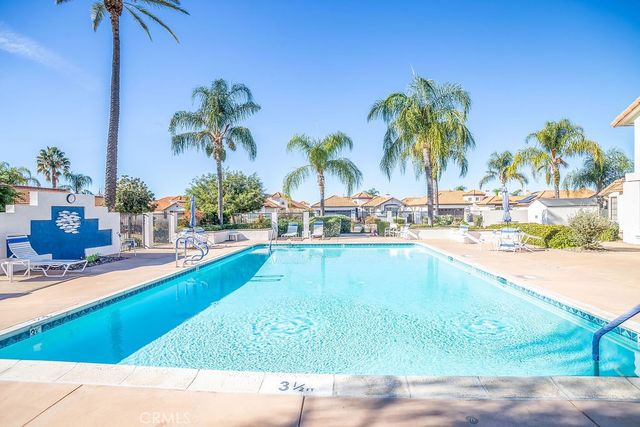 500 Bahama, Hemet, CA 92543