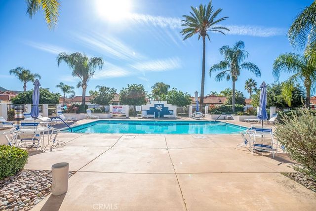 500 Bahama, Hemet, CA 92543