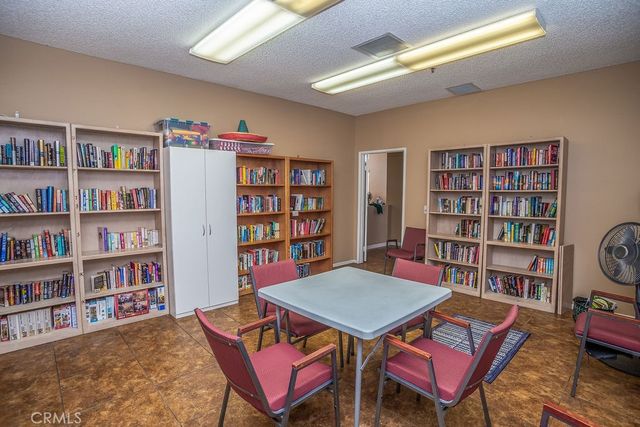 500 Bahama, Hemet, CA 92543