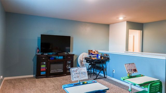 1016 NW 4th Street, Newcastle, OK 73065