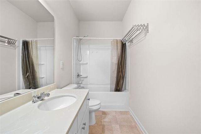 1876 HANOVER WEST Drive, Lawrenceville, GA 30043