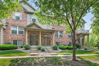 131 Bristol Lane 2, Wood Dale, IL 60191