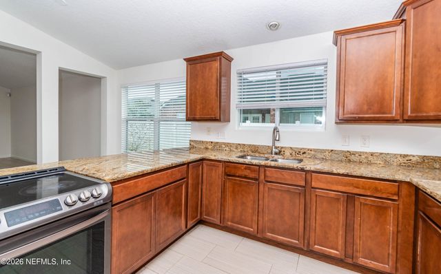 4631 GLENDAS MEADOW Drive, Jacksonville, FL 32210