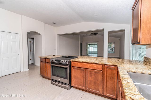 4631 GLENDAS MEADOW Drive, Jacksonville, FL 32210