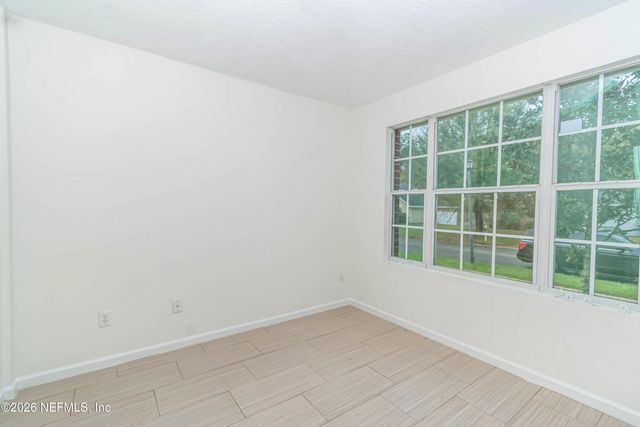 4631 GLENDAS MEADOW Drive, Jacksonville, FL 32210