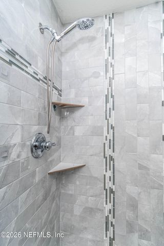 4631 GLENDAS MEADOW Drive, Jacksonville, FL 32210