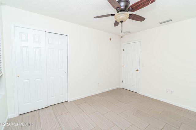 4631 GLENDAS MEADOW Drive, Jacksonville, FL 32210