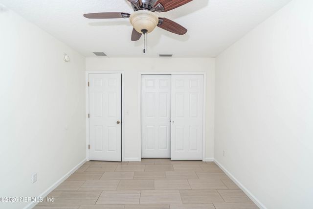 4631 GLENDAS MEADOW Drive, Jacksonville, FL 32210