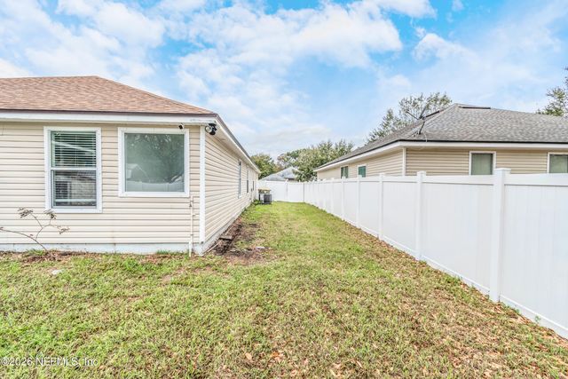4631 GLENDAS MEADOW Drive, Jacksonville, FL 32210