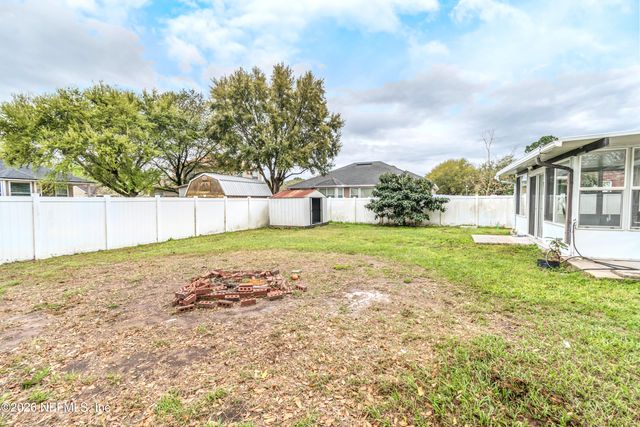 4631 GLENDAS MEADOW Drive, Jacksonville, FL 32210