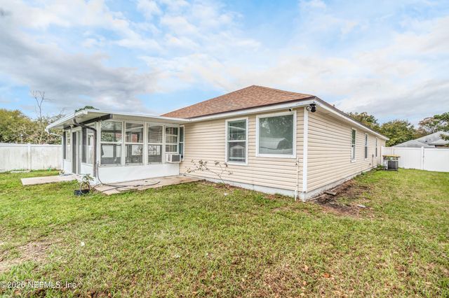 4631 GLENDAS MEADOW Drive, Jacksonville, FL 32210